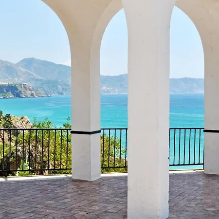 Capistrano Village Leo's Smile House, By Vg *