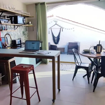 Capistrano Village Leo's Smile House, By Vg Нерха