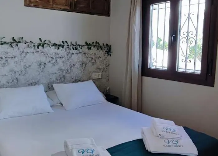 Capistrano Village Leo's Smile House, By Vg *