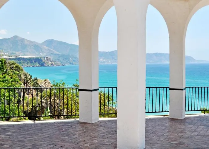 Capistrano Village Leo's Smile House, By Vg *