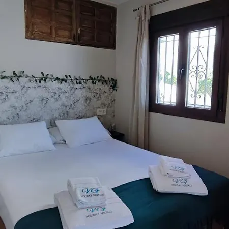 Capistrano Village Leo's Smile House, By Vg *